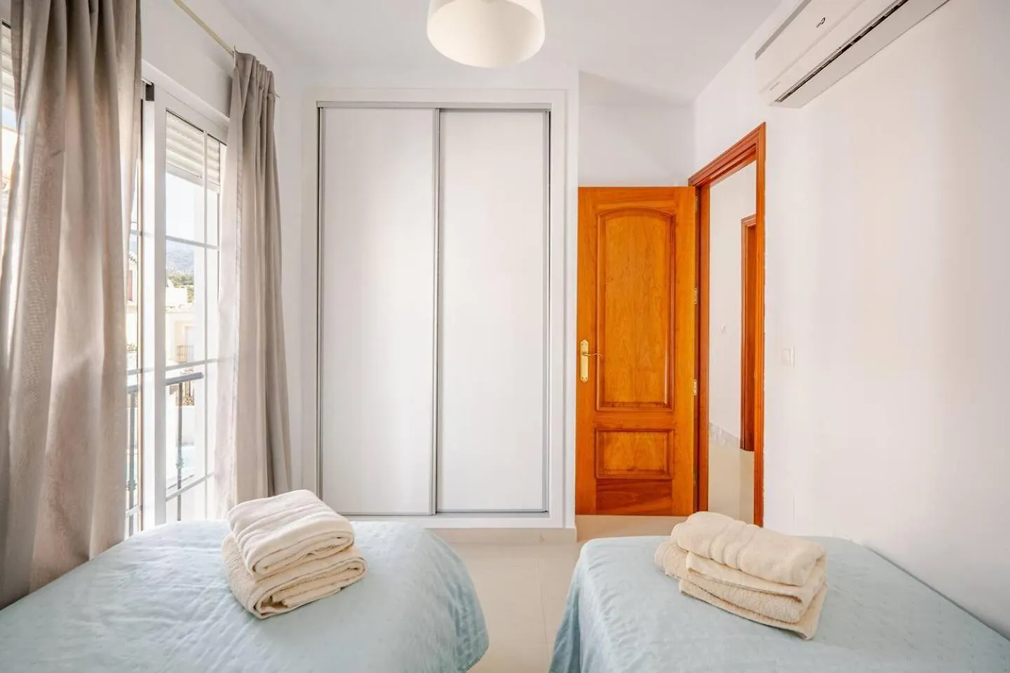 Villa Antonia Mar - Private & Heated Pool - Punta Lara Nerja Spanien