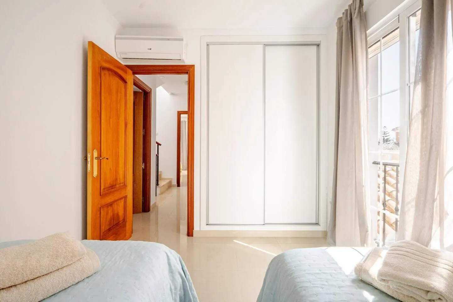 Villa Antonia Mar - Private & Heated Pool - Punta Lara Nerja 0*,  Spanien